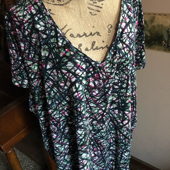 Simply Vera Vera Wang Tops - SIMPLY VERA WANG BLOUSE